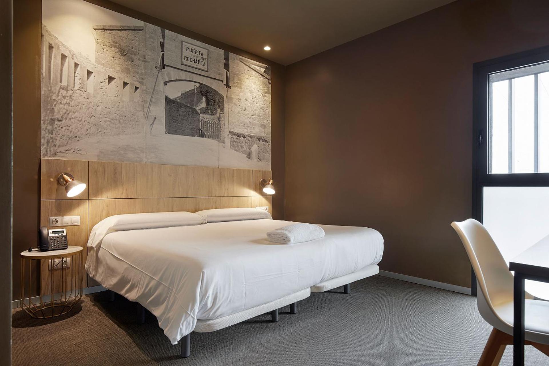 פמפלונה Hotel Landaben מראה חיצוני תמונה